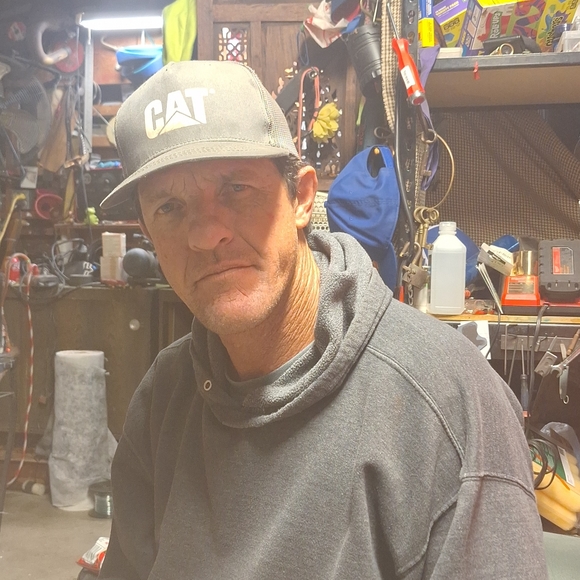 Meet your Posher, Jeffrey - Picture 1 of 1